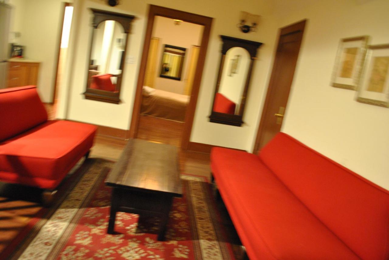 Ewr Airport Multilevel Guest House Room With 2-3 Beds Ньюарк Экстерьер фото