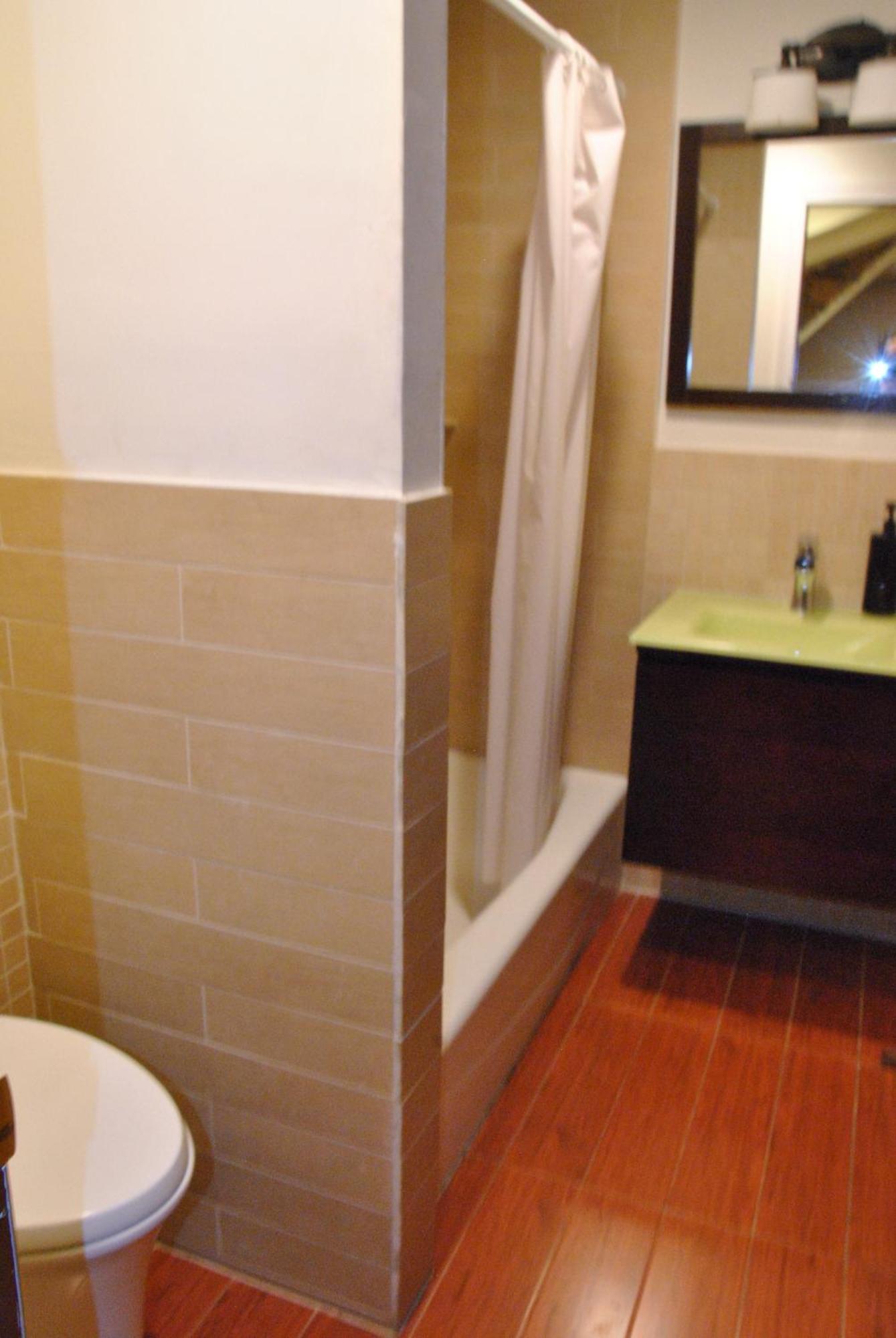 Ewr Airport Multilevel Guest House Room With 2-3 Beds Ньюарк Экстерьер фото