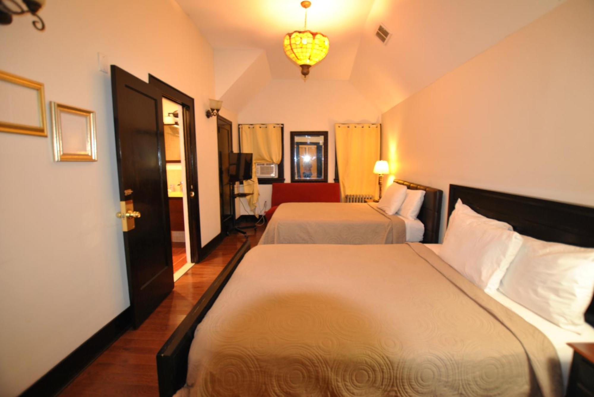 Ewr Airport Multilevel Guest House Room With 2-3 Beds Ньюарк Экстерьер фото