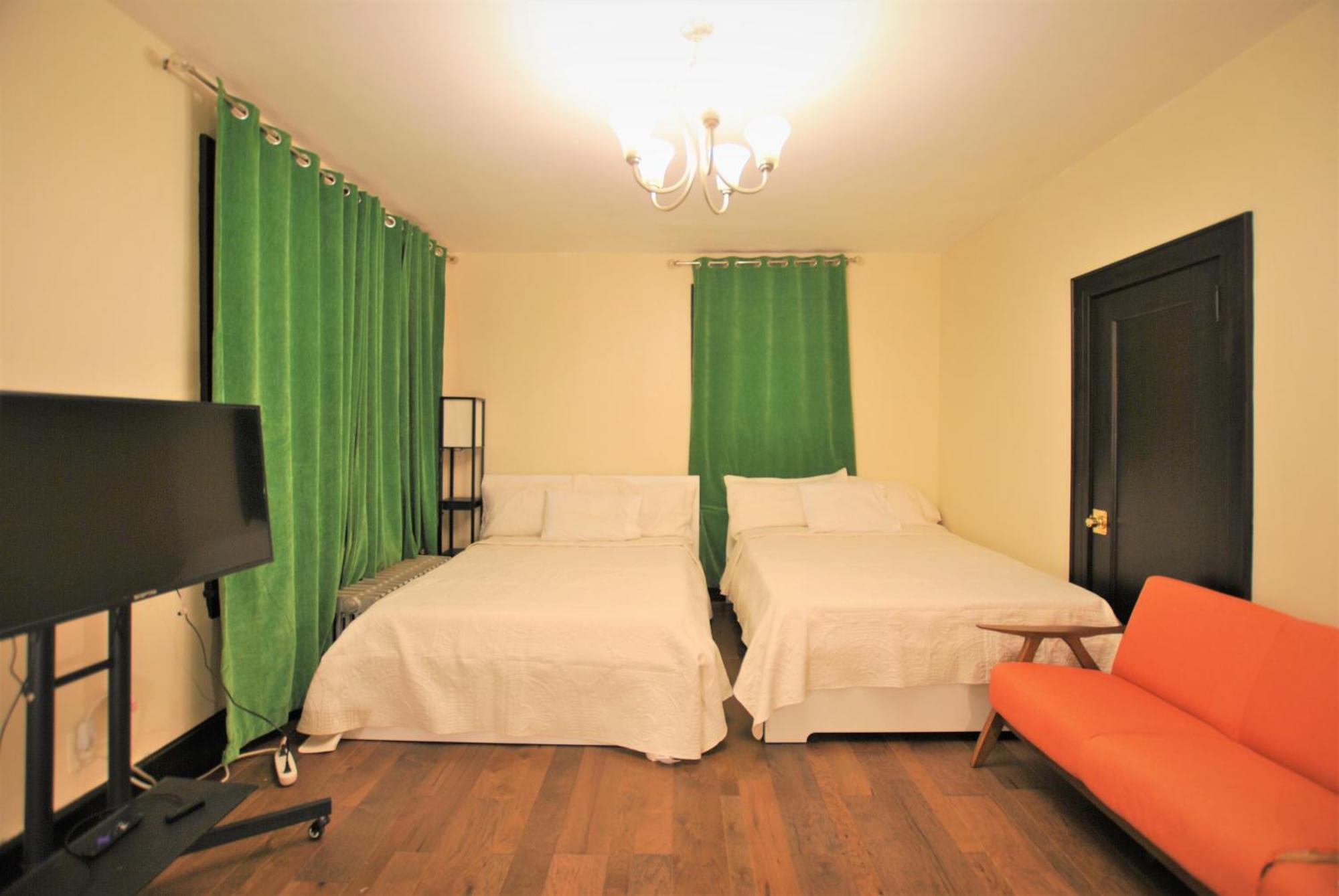 Ewr Airport Multilevel Guest House Room With 2-3 Beds Ньюарк Экстерьер фото